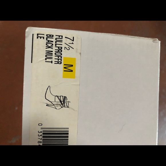 NINE WEST LEATHER HEELED BOOTS STILETTOS 7 1/2 - Picture 10 of 11